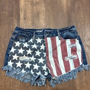 Women’s Flag-Print Distressed Denim Shorts - Red, White & Blue
